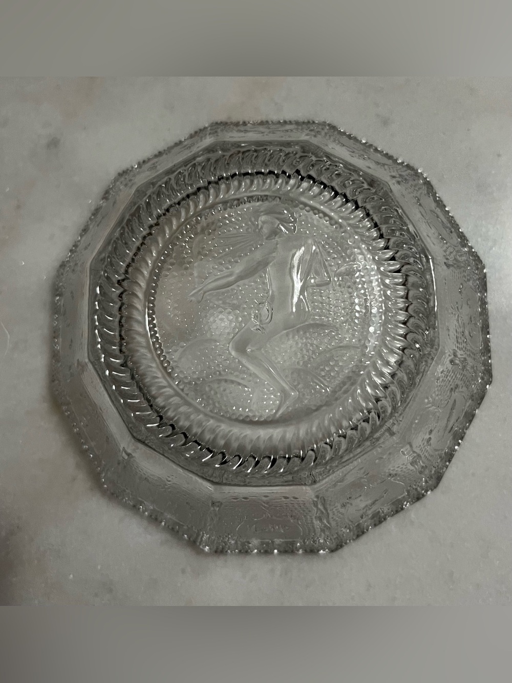 Heisey by Imperial Zodiac  4 1/2"  Berry Fruit  Bowl Trinket Dish